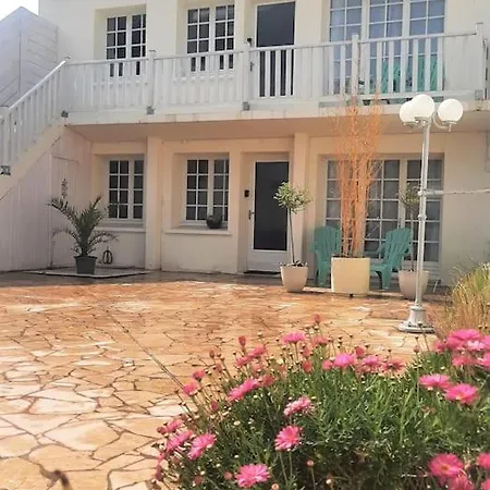 Apartment Opaline, Renove, La Mer A 50 Metres *
